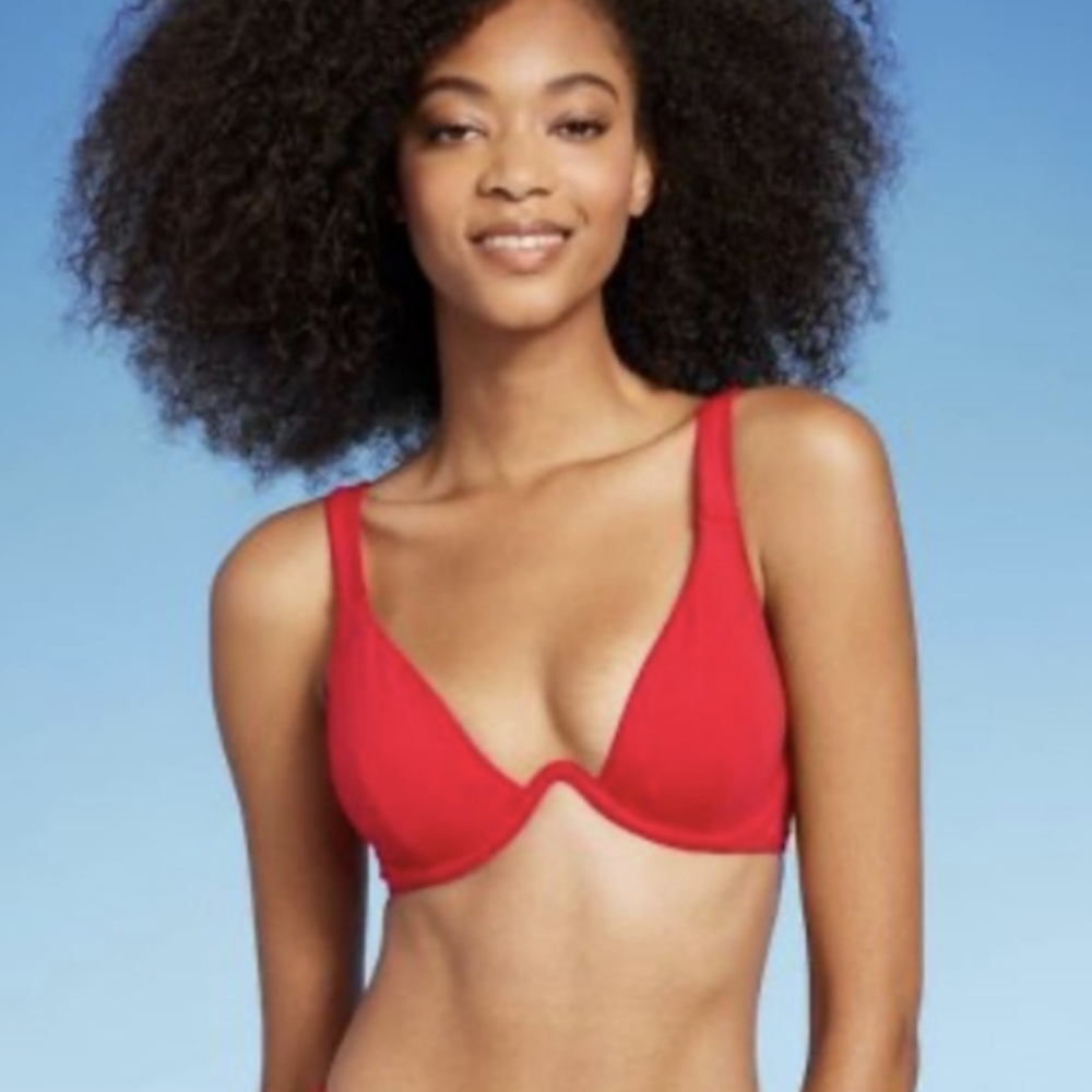 NWT Shade & Shore Red Bikini Swim Top W/Removable Pads Size 32B